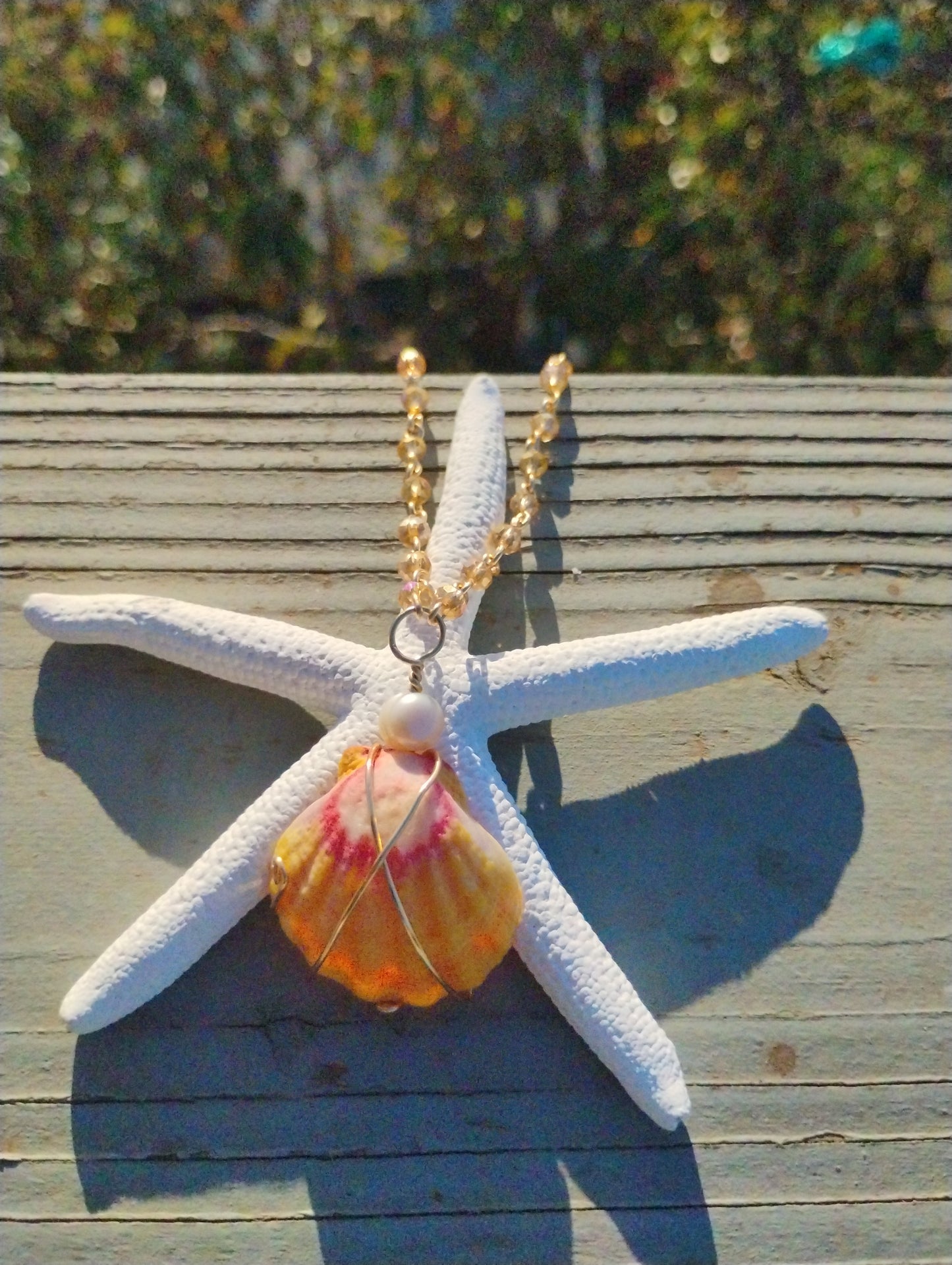 Sunrise pendant